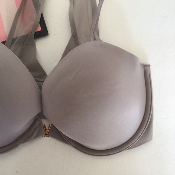VICTORIAS SECRET LIGHTLY LINED DEMI BRA NWT SIZE  32DD - Picture 5 of 16